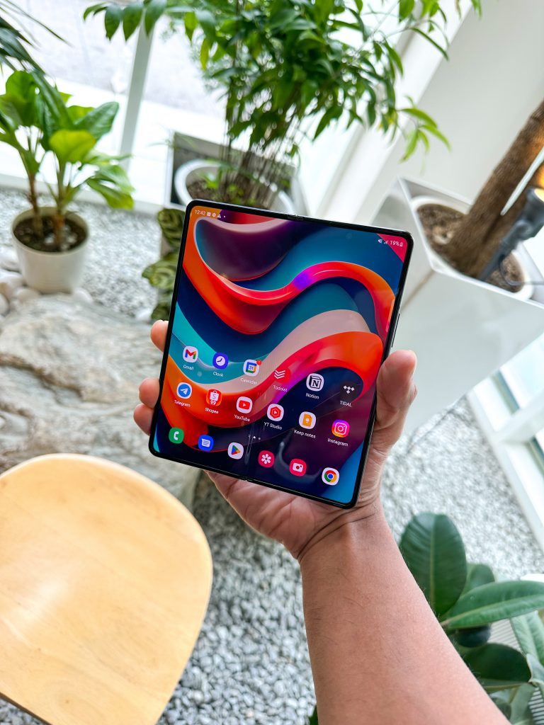 Samsung Galaxy Z Fold4: Four reasons why it’s PERFECT for Entertainment