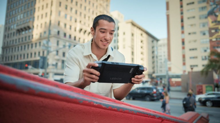 Lenovo Holiday Tech Gift Guide