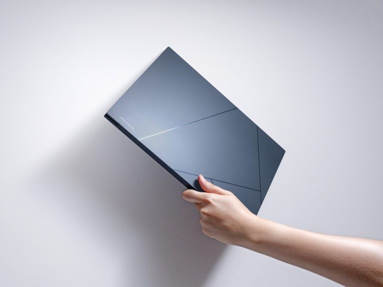 ASUS Zenbook 14 OLED UX3405 cover