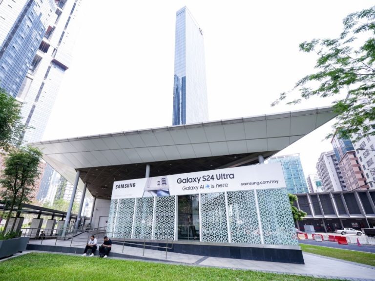 Tun Razak Exchange Samsung Galaxy Station cover