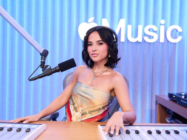 Apple Música Uno Becky G