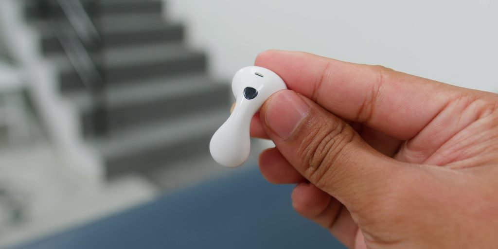 HUAWEI FreeBuds 6 Droplet design