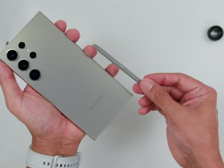 Samsung Galaxy S26 Ultra S Pen Removal