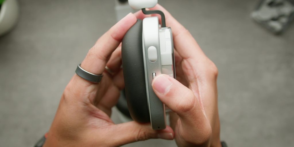 Nothing Headphone (1) Buttons