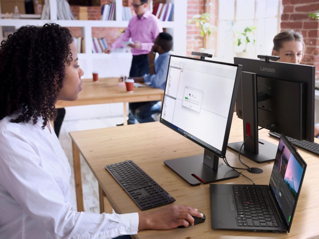 Lenovo Launches ThinkCentre M Series Gen 6 Desktops and ThinkVision T Series Gen 40 Monitors