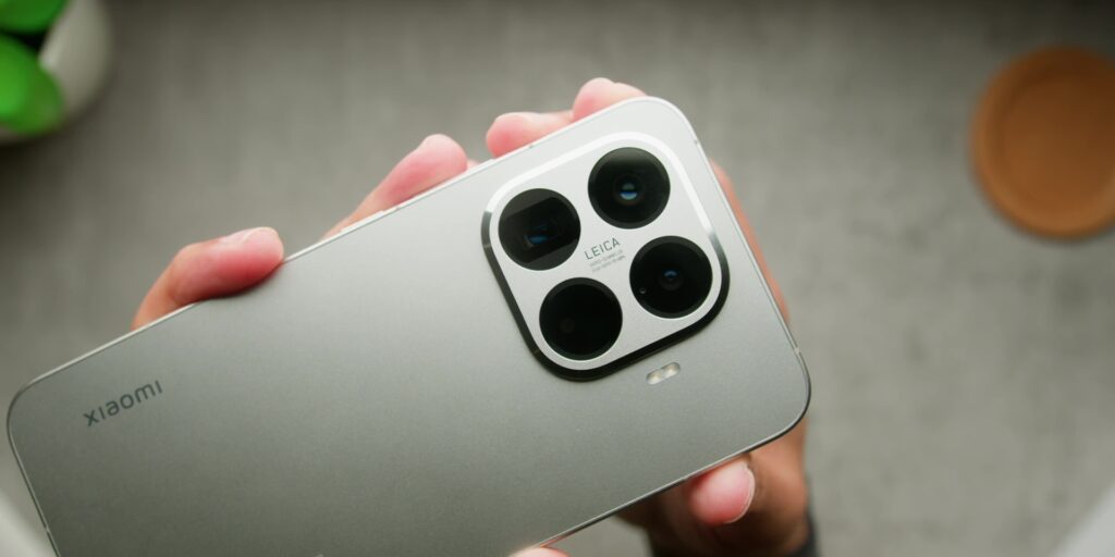 Xiaomi 15T Pro Leica Summilux Lens