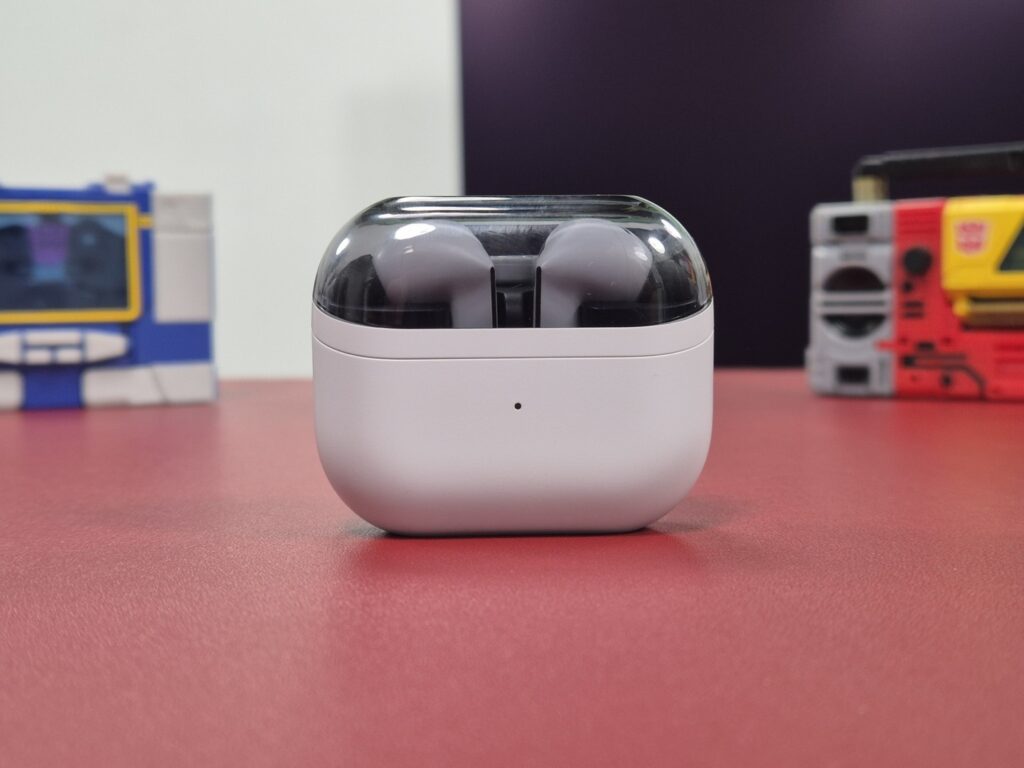 Samsung Galaxy Buds3 FE Case Closed