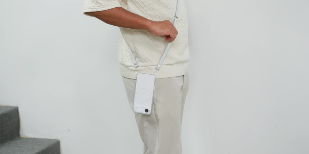 1.7 crossbody strap