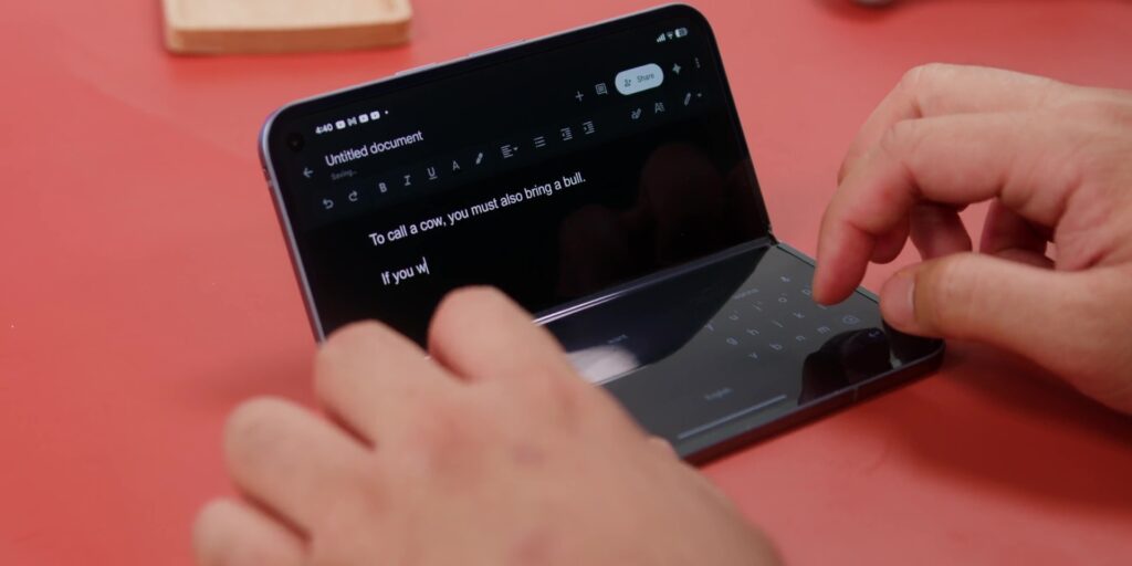 Google Pixel 10 Pro Fold Review: Yes ✅ AND No ❌ 8 1.7 folded typing