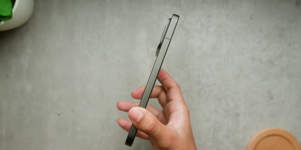 2.2 side view