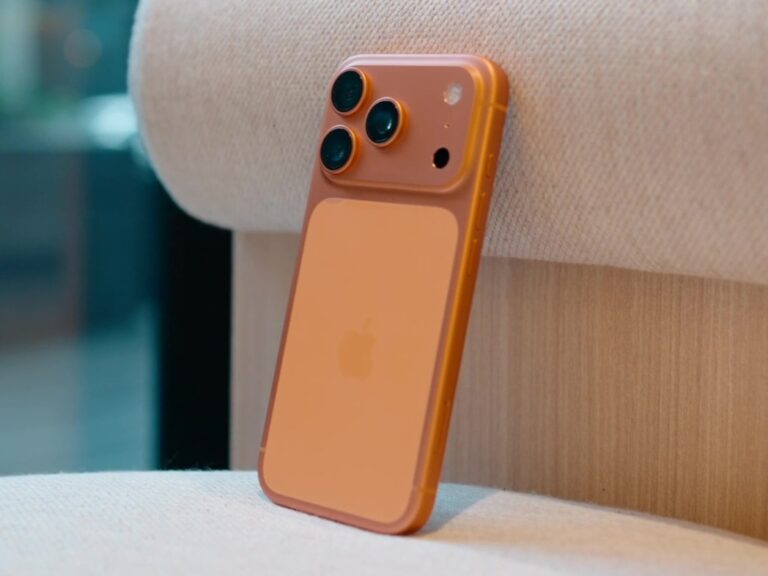 Apple Developing Satellite Features for iPhone