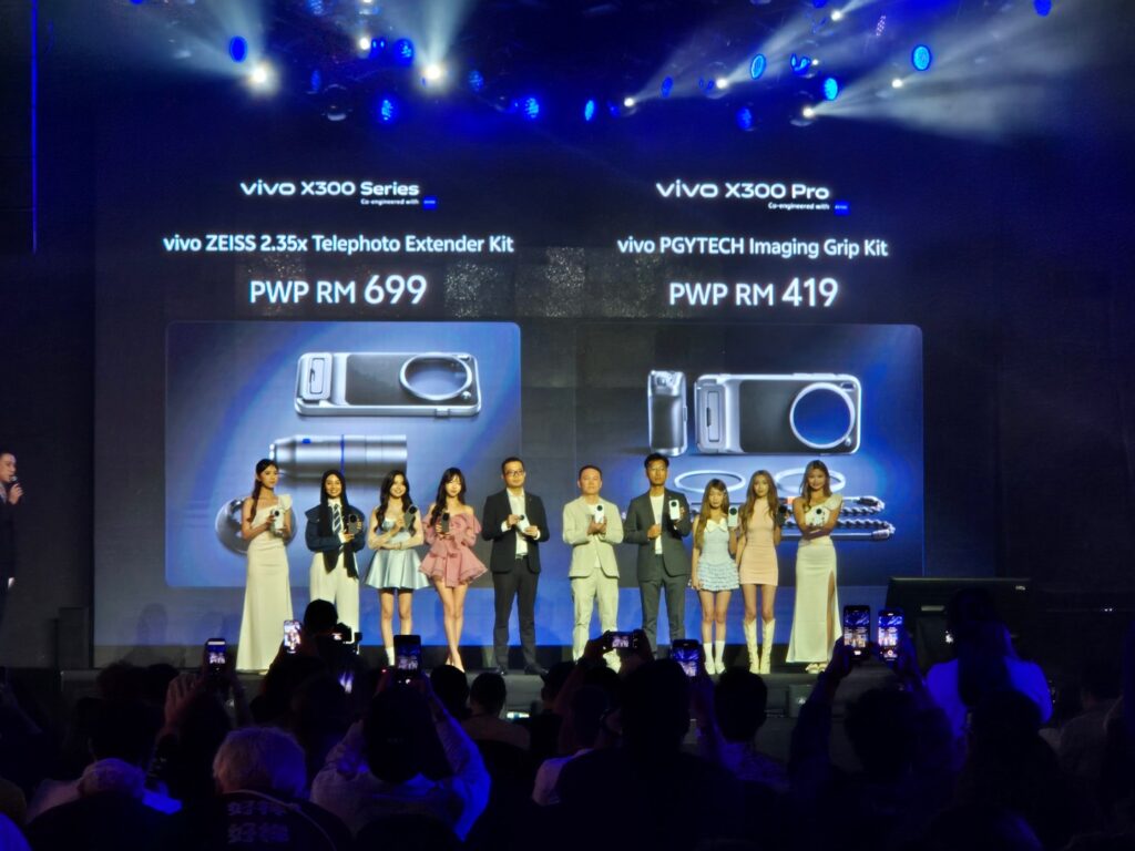 vivo Debuts vivo X300 and X300 Pro in Malaysia with 200MP Zoom, OriginOS 6 and Massive BlueVolt Batteries 8 vivo X300 and X300 Pro Malaysia Photography Kit Price Promo