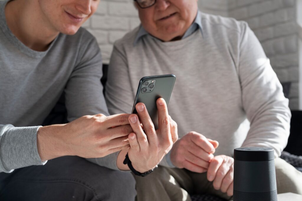 Buying Phone for Parents and Non Tech People Guide