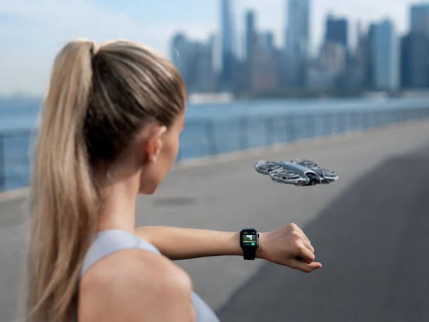 DJI Neo 2 Apple Watch