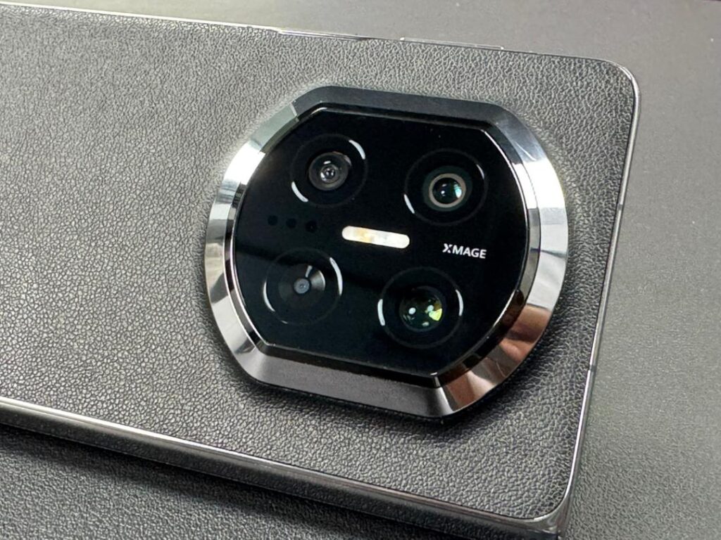 HUAWEI Mate X7 Launch Camera