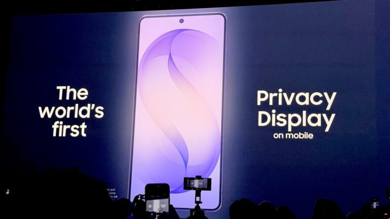 Samsung Galaxy S26 Ultra Privacy Display