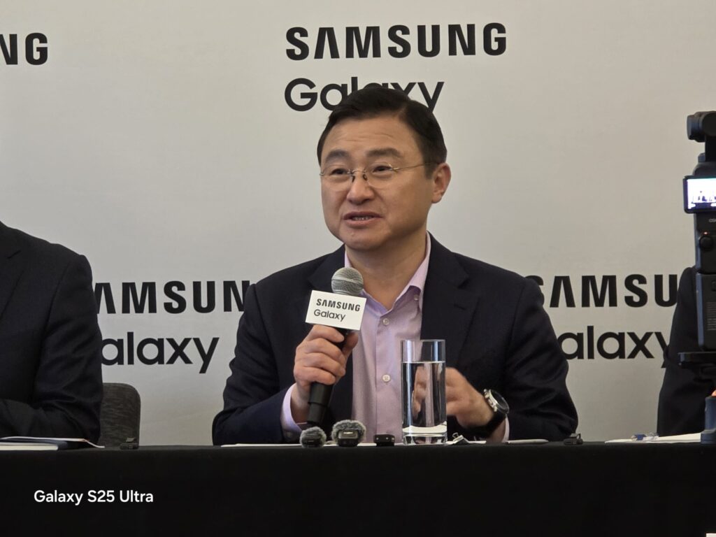 TM Roh President Head of Mobile eXperience at Samsung Electronics