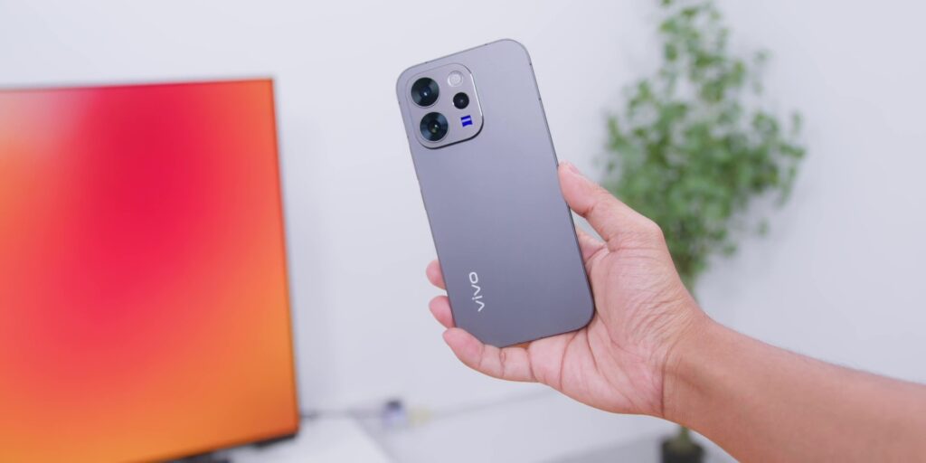 vivo V70