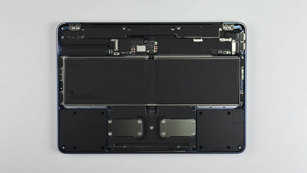 MacBook Neo Emerges as Apple’s Most Repairable Laptop in Over a Decade