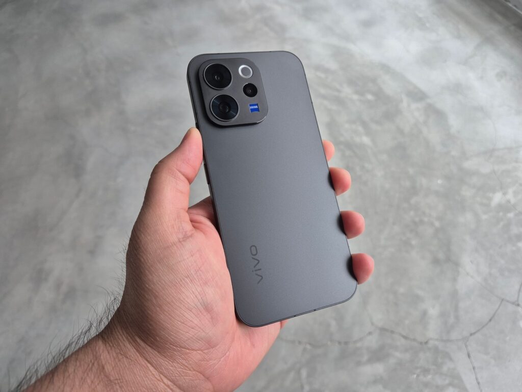 vivo v70 back