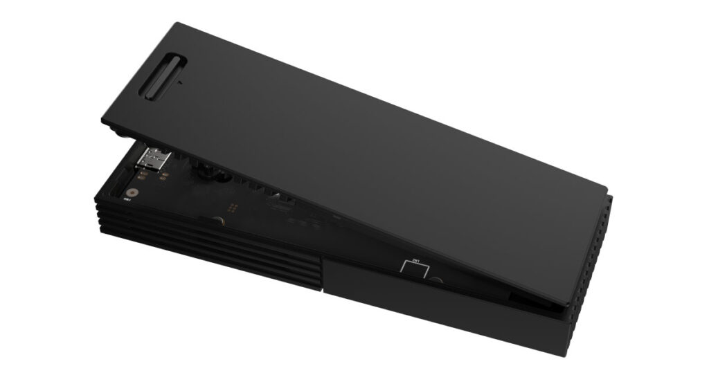 ASUS ProArt PA40SU USB4 SSD enclosure open