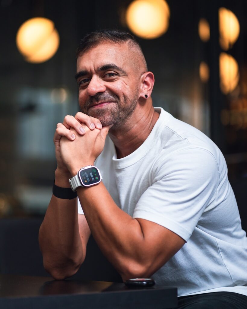 Adam Lobo profile Apple Watch