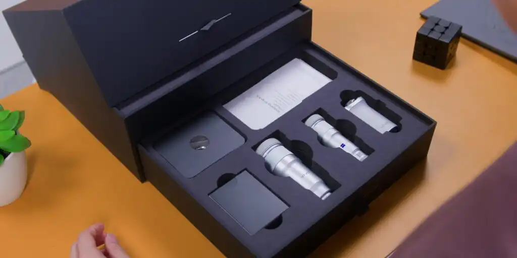 vivo X300 Ultra Telephoto Extender Kit parts