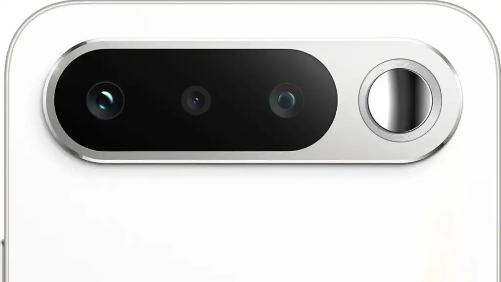 realme 16 5G cameras