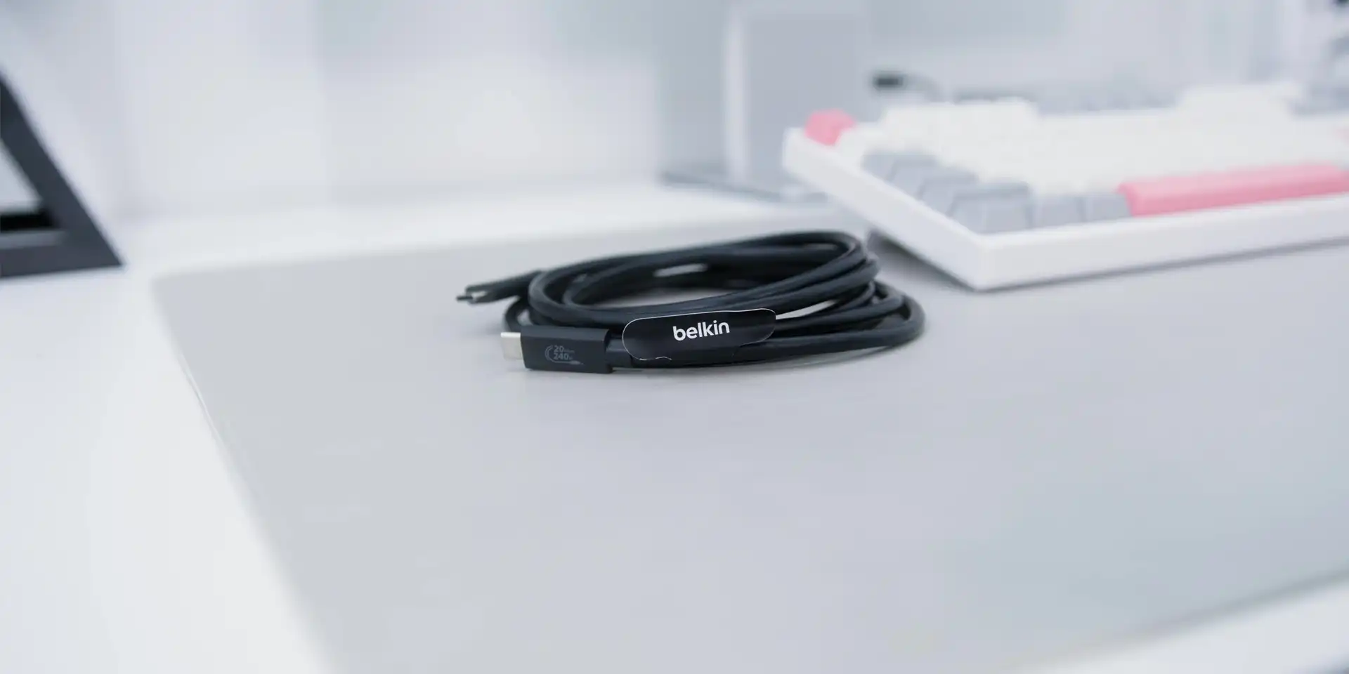 Belkin Connect USB4 Cable 240W