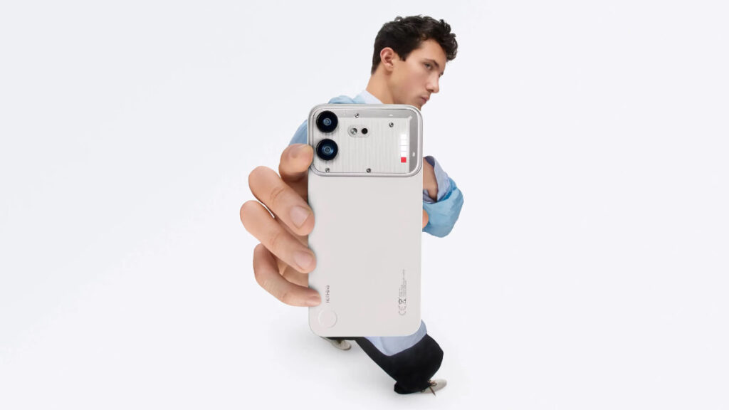 Nothing Phone (4b) White lifestyle