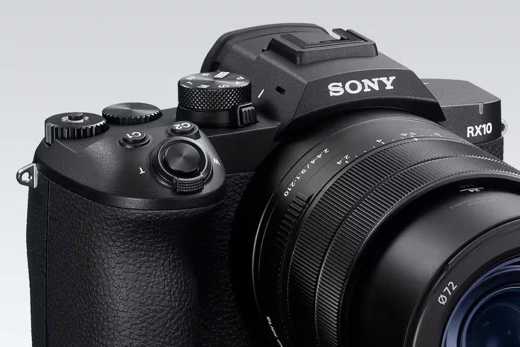 Sony RX10 V details